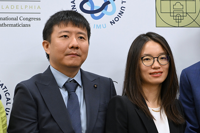 Math_files's tweet photo. For the first time, China has produced Fields Medal winners who were educated entirely in China, and there are two of them.

Chinese mathematicians Wang Hong and Deng Yu received the award, along with John Pardon and Jacob Tsimerman. https://t.co/WkMHsIHN2L