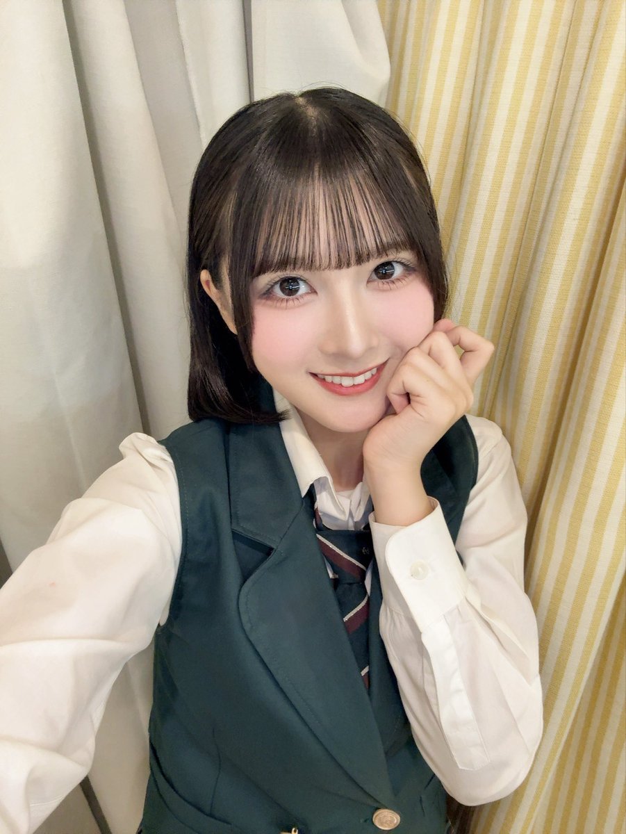 こんばんは！❤️💚🤍 13期研究生の りんかこと、#宮本倫花 です
