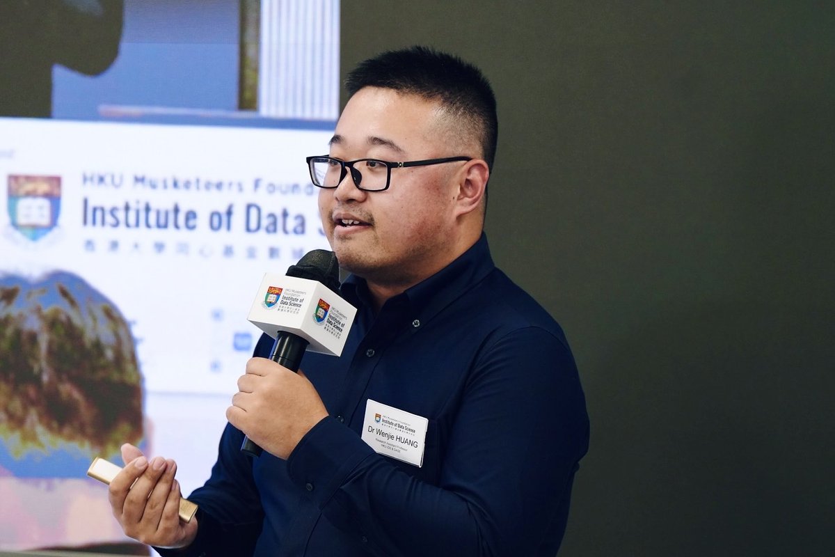 hkudatascience's tweet photo. ๐ Event Recap | IDS Scholar Seminar Series
A big thank you to Dr Wenjie Huang @wenjiehuang9205 for delivering an insightful seminar on Robust Data-Driven Quasi-concave Optimization! ๐๐ก๏ธ
๐ https://t.co/fkVKU7egNl
#HKUIDS #Optimization #DataScience https://t.co/kx3F1fVthE