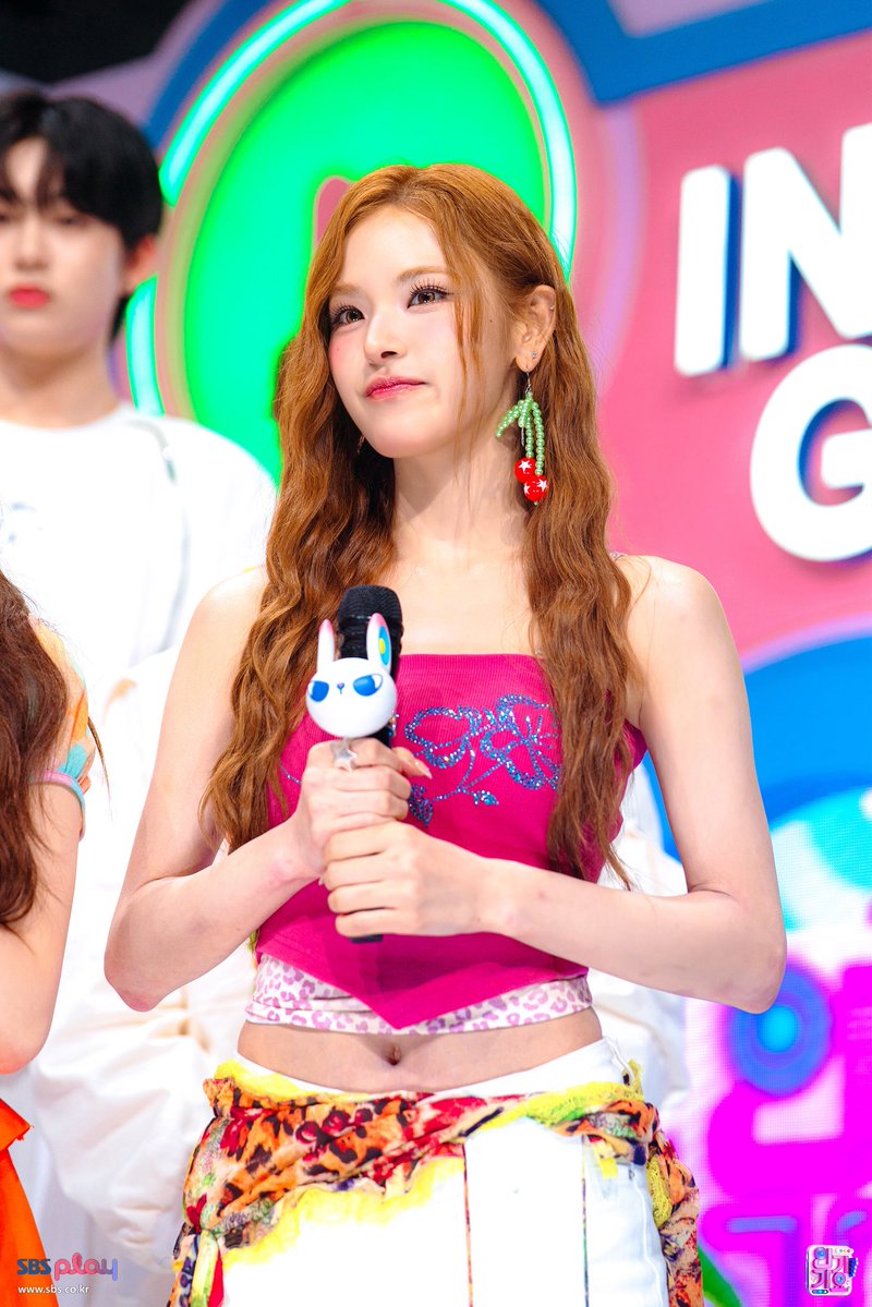 maiicookiie's tweet photo. 인기가요 현장포토 #마이 https://t.co/OGmvnECYXC