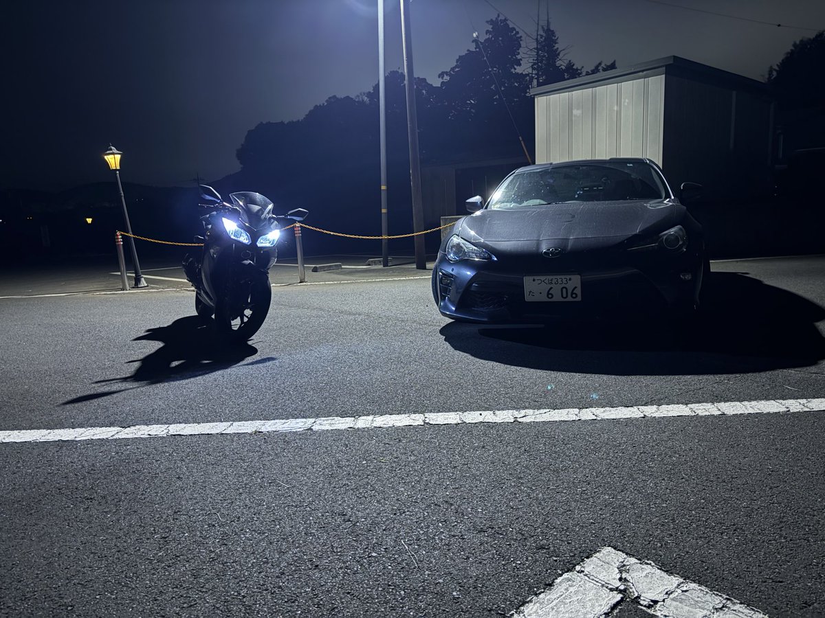 PO_9595's tweet photo. NINJA250&amp;86
もっといい写真撮りたい https://t.co/YX38At5uXT