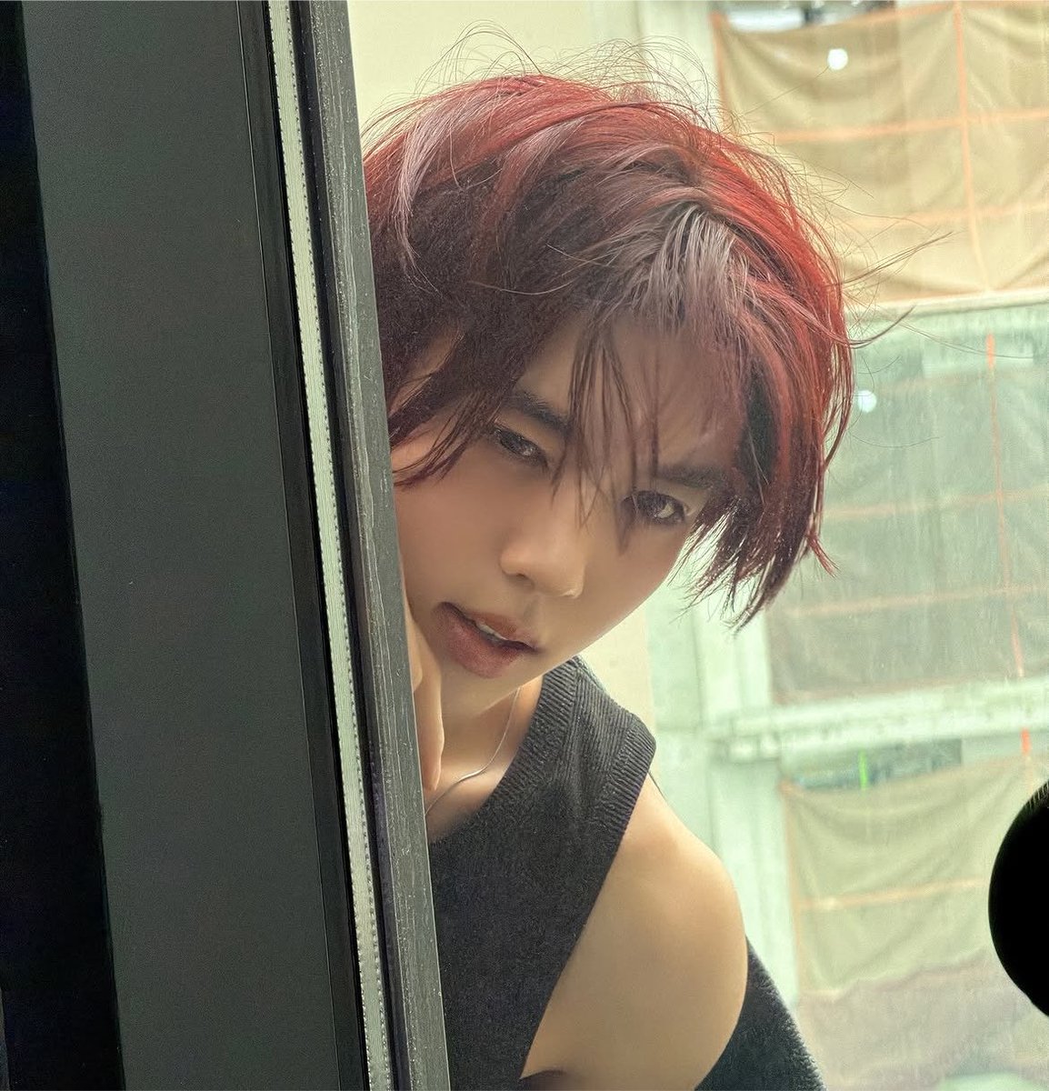 wanwangyubi's tweet photo. He’s so pretty 🪦🪦🪦🪦 https://t.co/lwcBmcoTMe