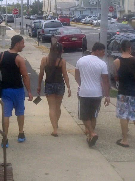 PalmerDesigns_'s tweet photo. 15 years ago I was neighbors with the Jersey Shore cast for a week. https://t.co/pji2iAVBtW