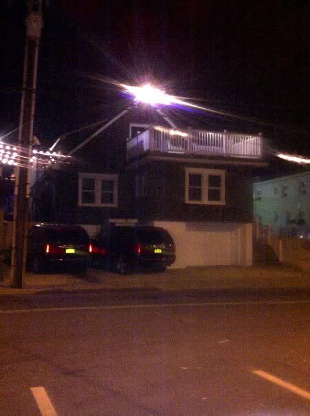PalmerDesigns_'s tweet photo. 15 years ago I was neighbors with the Jersey Shore cast for a week. https://t.co/pji2iAVBtW
