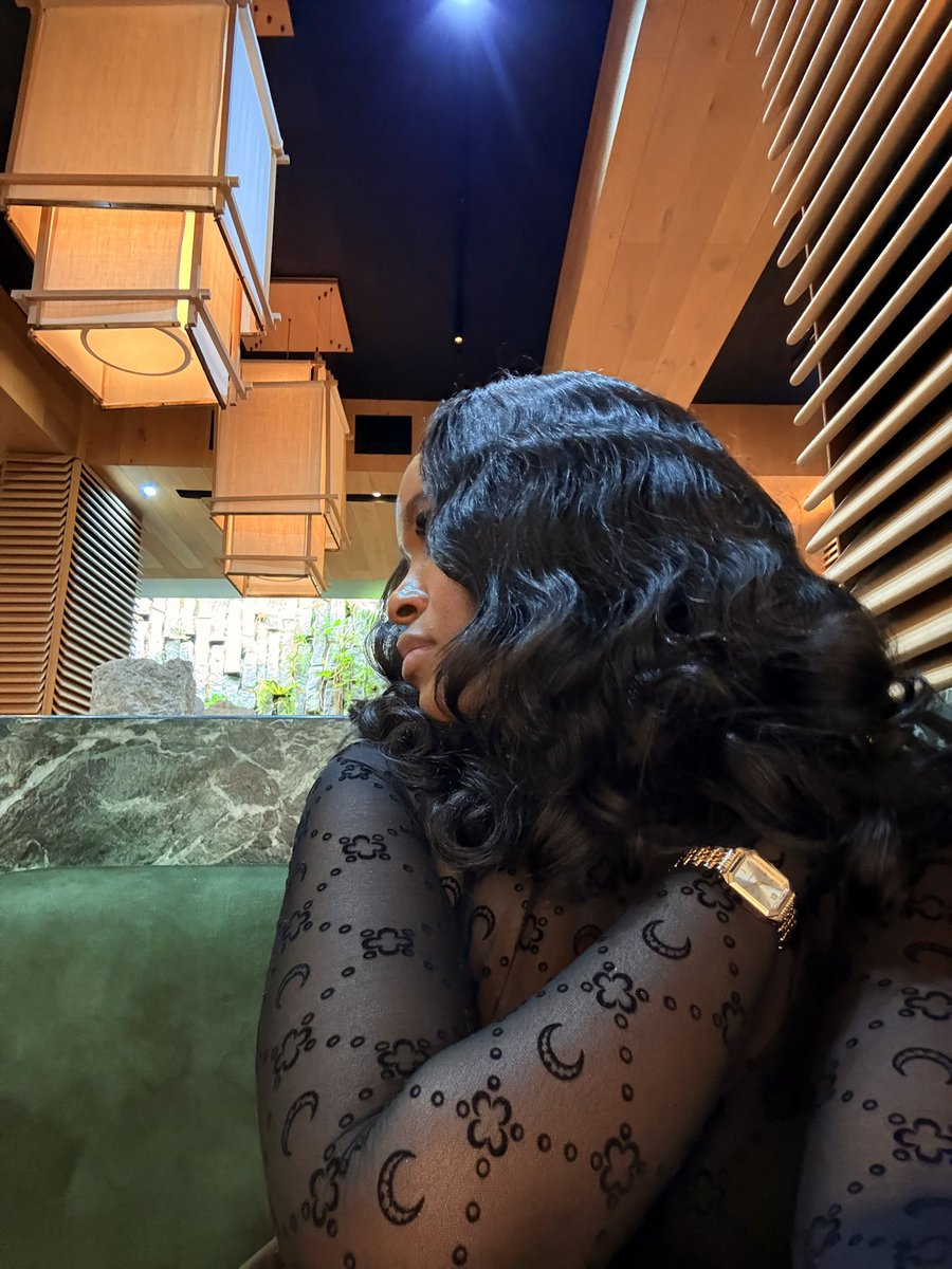 Mmodupy's tweet photo. 🖤 https://t.co/MXPJY8Tfd4