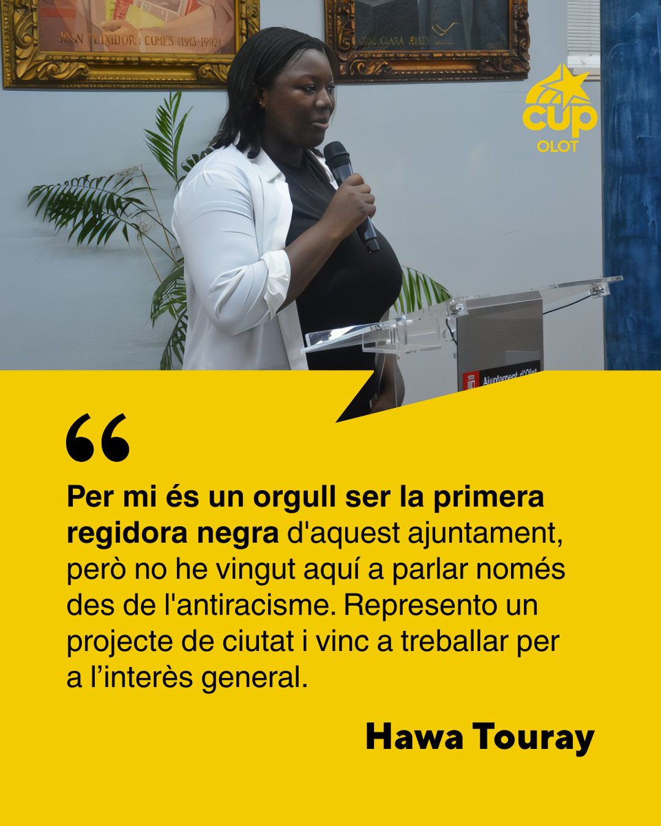 CUPOlot's tweet photo. ✅ Hawa Touray, nova regidora de la CUP #Olot.

"Jo no soc la representant de cap col·lectiu sencer, ni treballo només per un grup de persones. Represento un projecte de ciutat i vinc a treballar per a l’interès general".

#PleOlot #Garrotxa https://t.co/9TFqwK6yvy
