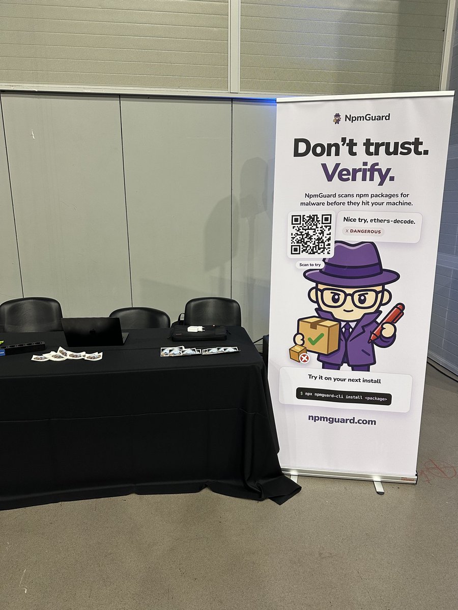 npmguard tweet media