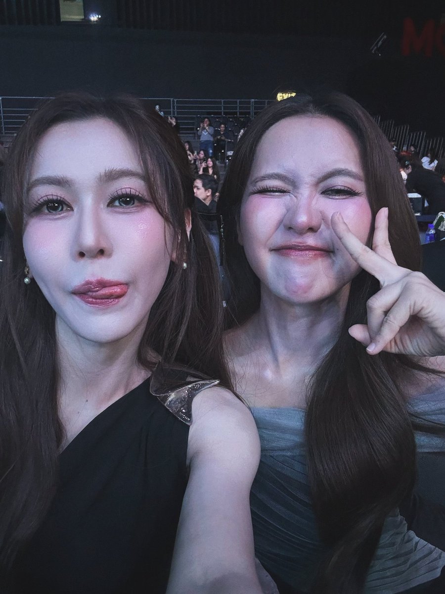 bfwa011's tweet photo. รักบี๋ที่สุดในโลก 🤟🏻

( 🐶🐈💘❕ )

— ( #น้ำหนึ่งเนย , #Namneungnoey ) ☆ https://t.co/E8ivYCEZjZ