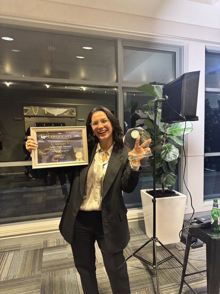 gulcintopel's tweet photo. The moment I heard, “The winner for Outstanding Business Leader is Gülçin Topel…” 🥹❤️ I’ll never forget that feeling. So grateful.
22/07/1026 https://t.co/ZrwOk7KLP7