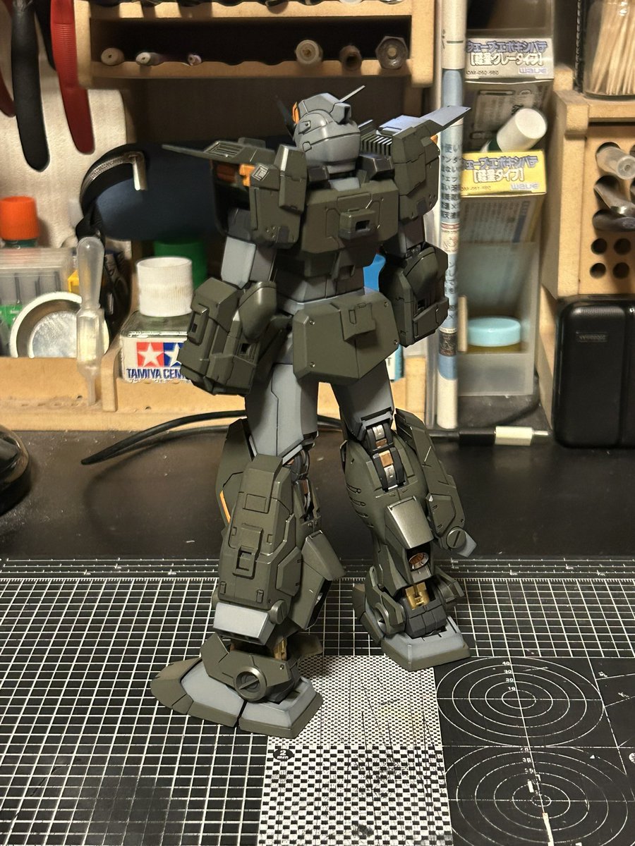 magi__n's tweet photo. スミ入れもほぼ終え、後はデカール貼り💪

#ガンプラ
#MGガンダムストームブリンガーfa
#ガンプラ好きな人と繋がりたい https://t.co/JougoZiJWa