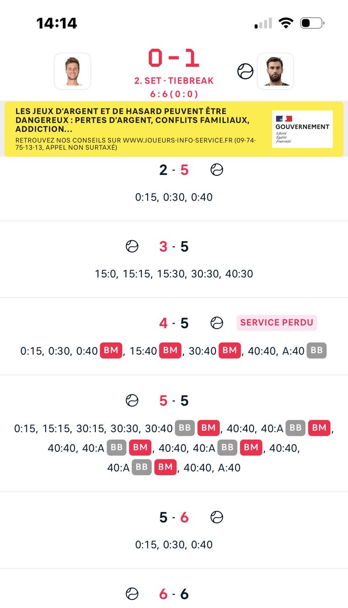 crabbyprime's tweet photo. Wtf Halys, tu peux perdre 2-3 balles de matchs ok, mais en choke 8 je crois que j’ai jamais vu ça, surtout quand t’es à 40-0 sur ton service, et si Yannick prend le 2ème set ça sera finito pour lui, il peut s’en prendre qu’à lui même https://t.co/2bMMmQutjt