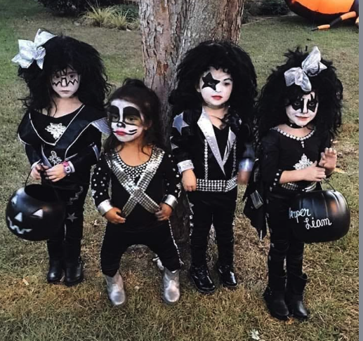 irenekeller's tweet photo. @genesimmons https://t.co/XLXe8qmJLS