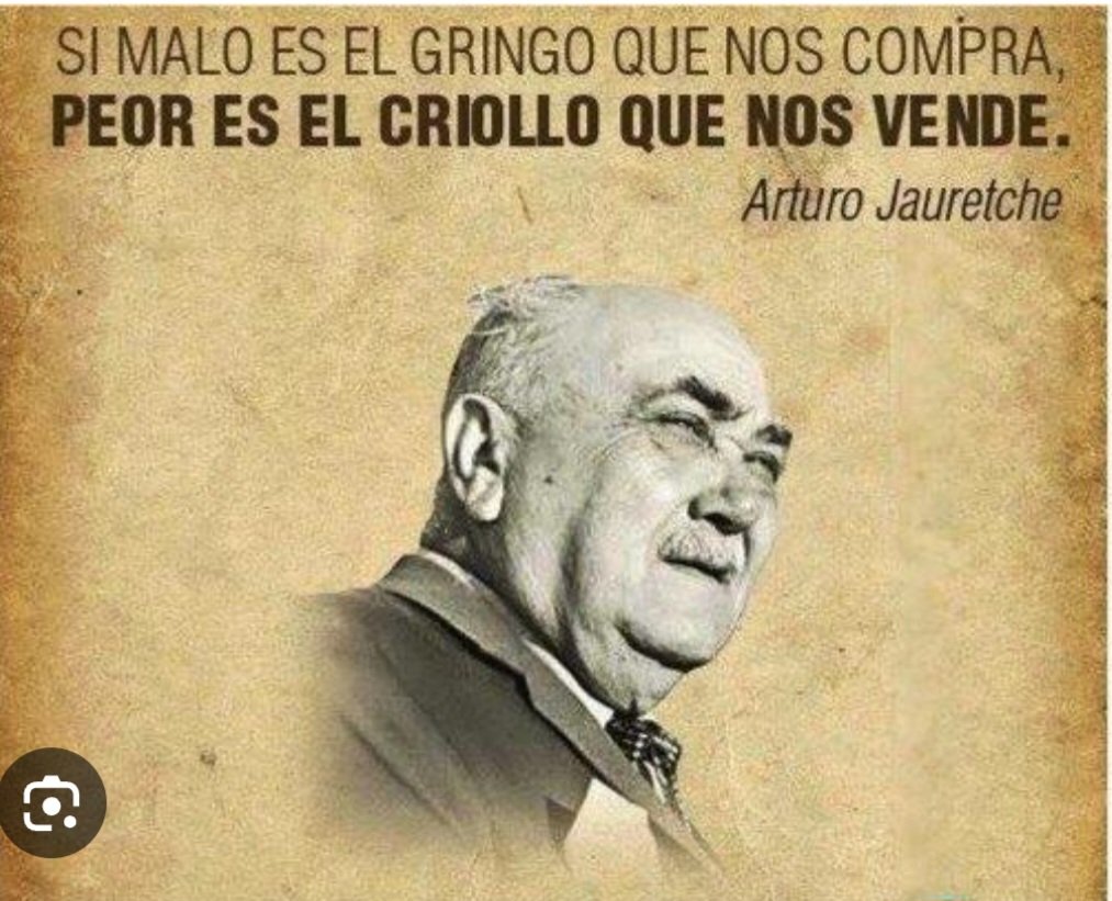 AndresInsignia's tweet photo. @vamoslasbandas_ @LucasRojo7_ Nunca entendio nada Lalo Rosemblat https://t.co/wGI8UzAHNd