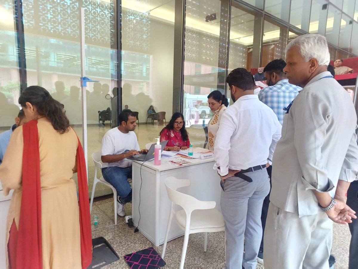 DelhiStateNTEP's tweet photo. Ayushman Arogya Shivir held at Kartavya Bhawan-III,  supported by the NDMC Chest Clinic -NTEP. Officials and workers availed Chest X-ray, BP, Blood Sugar, BMI and Hb screening. #AyushmanArogyaShivir #TBMuktBharat @MoHFW_INDIA @TbDivision @NHM_Delhi https://t.co/xY8amITaDh