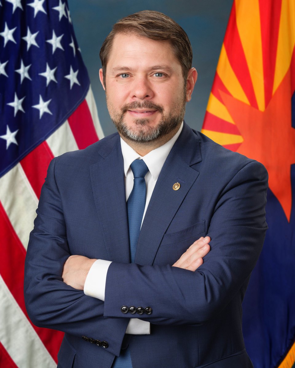 TheCryptoSquire's tweet photo. ⏰ THEY’RE LATE ⏰

Senator Gallego says Democrats are working on a counterproposal to the CLARITY Act’s ethics provisions.

At this point…

They’re late.

The crypto industry has waited long enough.

Pass the CLARITY Act now. https://t.co/pN63xXXv25