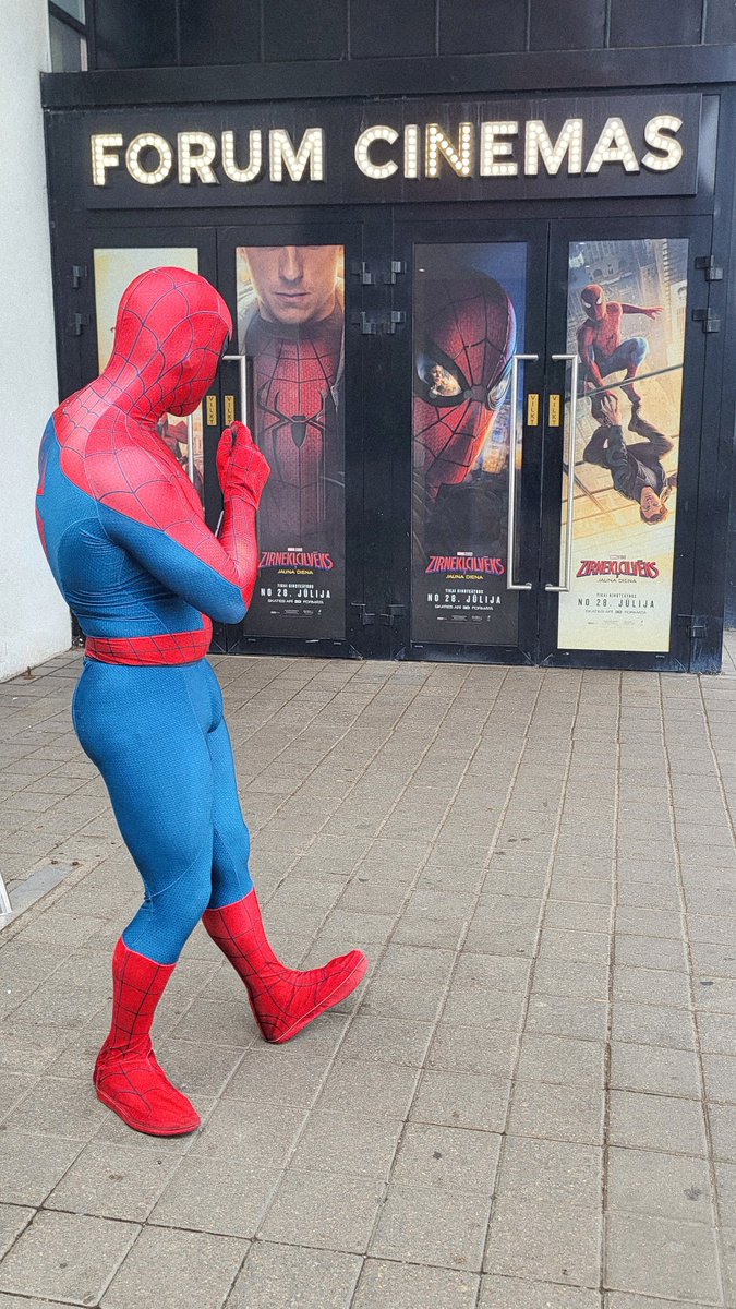 forumcinemaslv's tweet photo. Kad nevari sagaidīt pirmizrādi... 🕷🕸 Jau otrdien! https://t.co/JwzQicIGox