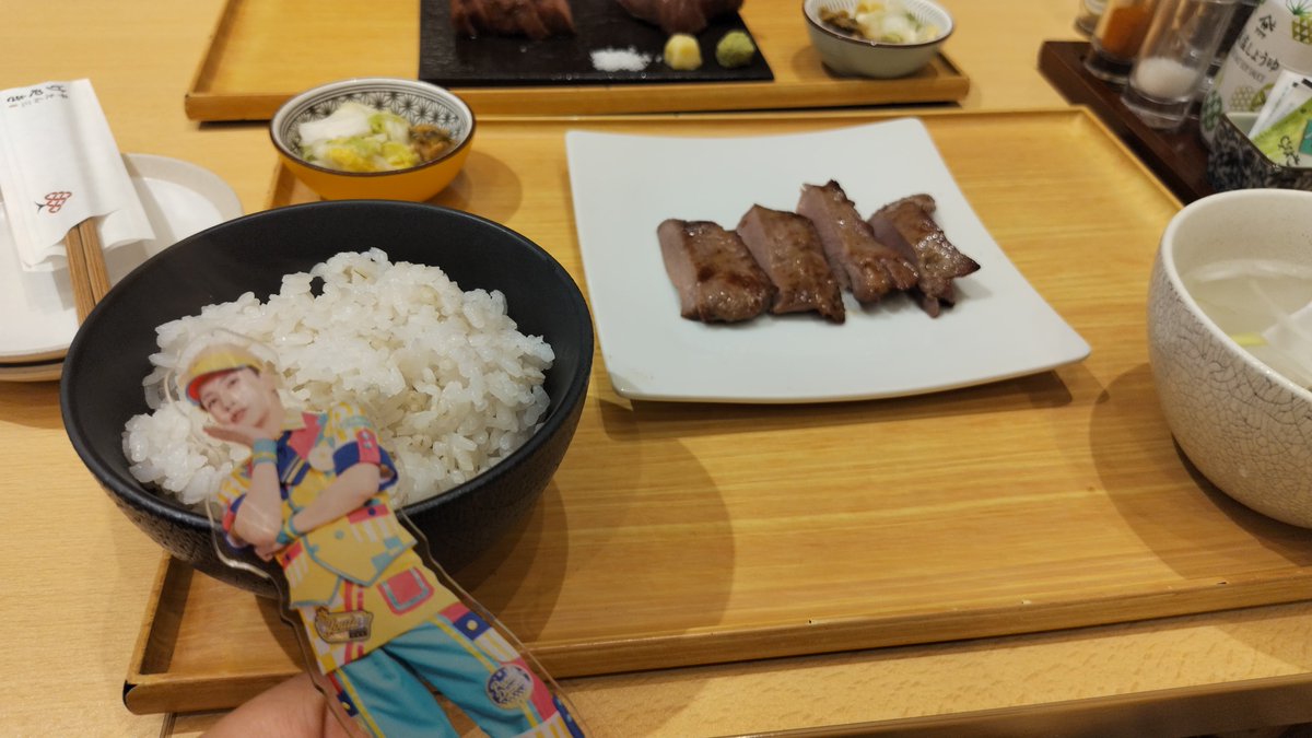 ꒰･･*꒱ tweet media