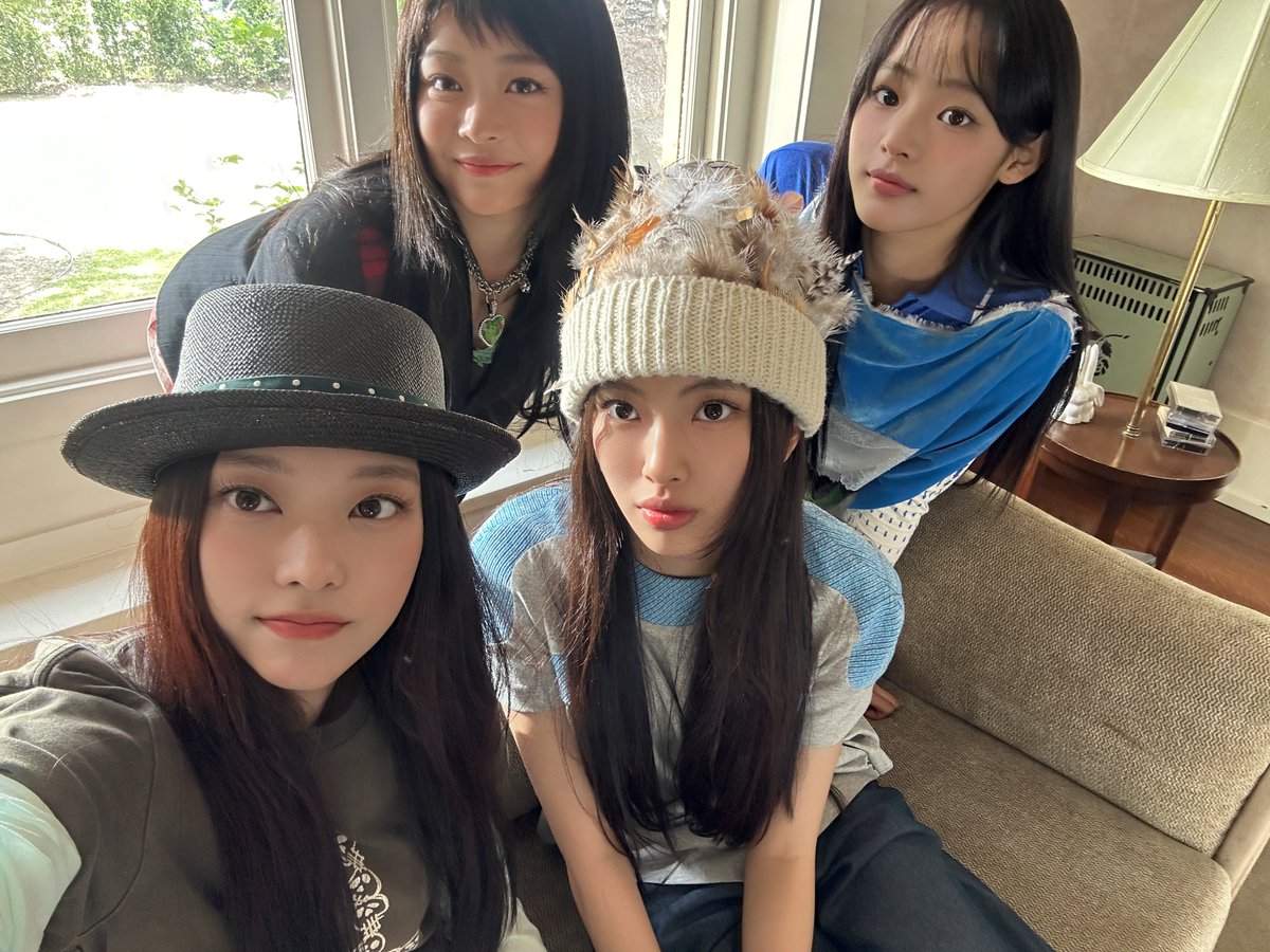 NewJeans tweet media