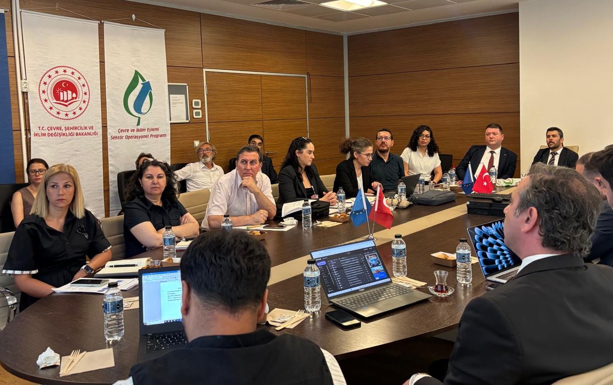 ipacevre's tweet photo. 📌 Avrupa Komisyonu tarafından IPA III Dönemi 2025–2027 Çok Yıllı Eylem Programı (MAAP) kapsamında Yetki Devri Doğrulama Denetim Misyonu Ziyareti gerçekleştirildi.

🤝 Bakanlığımızda düzenlenen toplantıda, IPA III dönemi 2025 yılı projelerinin uygulama süreçleri, Yetki Devri (EBIT) kapsamında yürütülen çalışmalar ve mali yönetim süreçleri değerlendirildi.

👥 Toplantıya Avrupa Komisyonu Denetçilerinin yanı sıra Yönetim Otoritesi Daire Başkanı Sayın Mehmet Yunus İNAN, Mali Yönetimden Sorumlu Ara Kurum Başkanı Doç. Dr. İsmail Raci BAYER, ilgili şube müdürleri, Politika Yönetiminden Sorumlu Ara Kurum temsilcileri ve teknik personel katılım sağladı.

🌍 Toplantı kapsamında, IPA III dönemindeki projelerin etkin ve şeffaf şekilde yürütülmesine yönelik değerlendirmelerde bulunularak kurumlar arası iş birliği ve koordinasyonun güçlendirilmesine katkı sağlayacak konular ele alındı.
---
📌 A Verification Audit Mission was conducted by the European Commission under the IPA III 2025–2027 Multi-Annual Action Programme (MAAP).

🤝 During the meeting held at our Ministry, participants reviewed the implementation processes of the IPA III projects programmed for 2025, the activities carried out under the Entrustment Budget Implementation Tasks (EBIT), and the related financial management processes.

👥 The meeting was attended by the European Commission Auditors, Mr. Mehmet Yunus İNAN, Head of the Managing Authority Department, Assoc. Prof. Dr. İsmail Raci BAYER, Head of the Intermediate Body for Financial Management, together with Heads of Units, representatives of the Intermediate Bodies for Policy Management responsible for the 2025 projects, and relevant staff.

🌍 The discussions contributed to strengthening institutional coordination and supporting the effective, transparent implementation of IPA III projects.

#IPAIII #MAAP #EUProjects

@csbgovtr 
@EUDelegationTur 
@ABBaskanligi