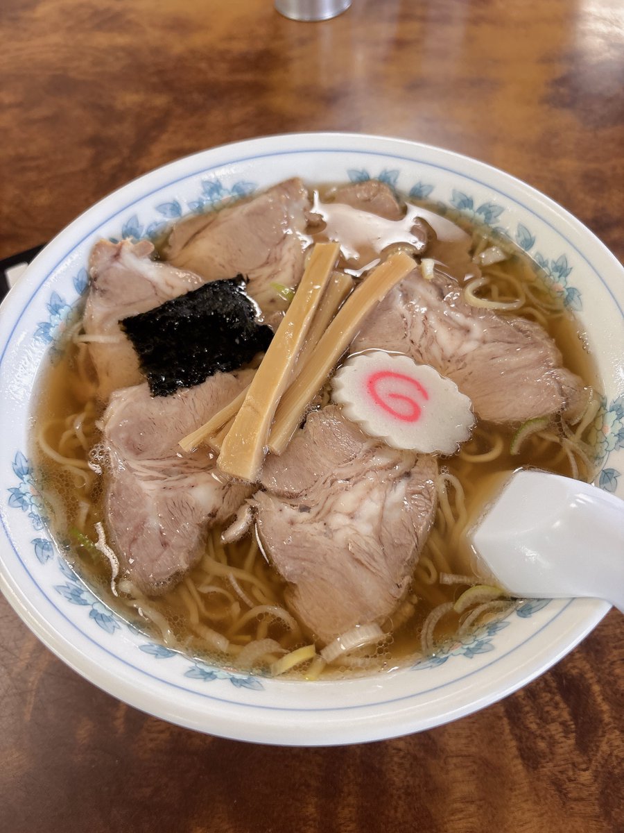 johncos2023's tweet photo. #見た人もなにか無言でラーメンをあげる https://t.co/YtaNQic7R0