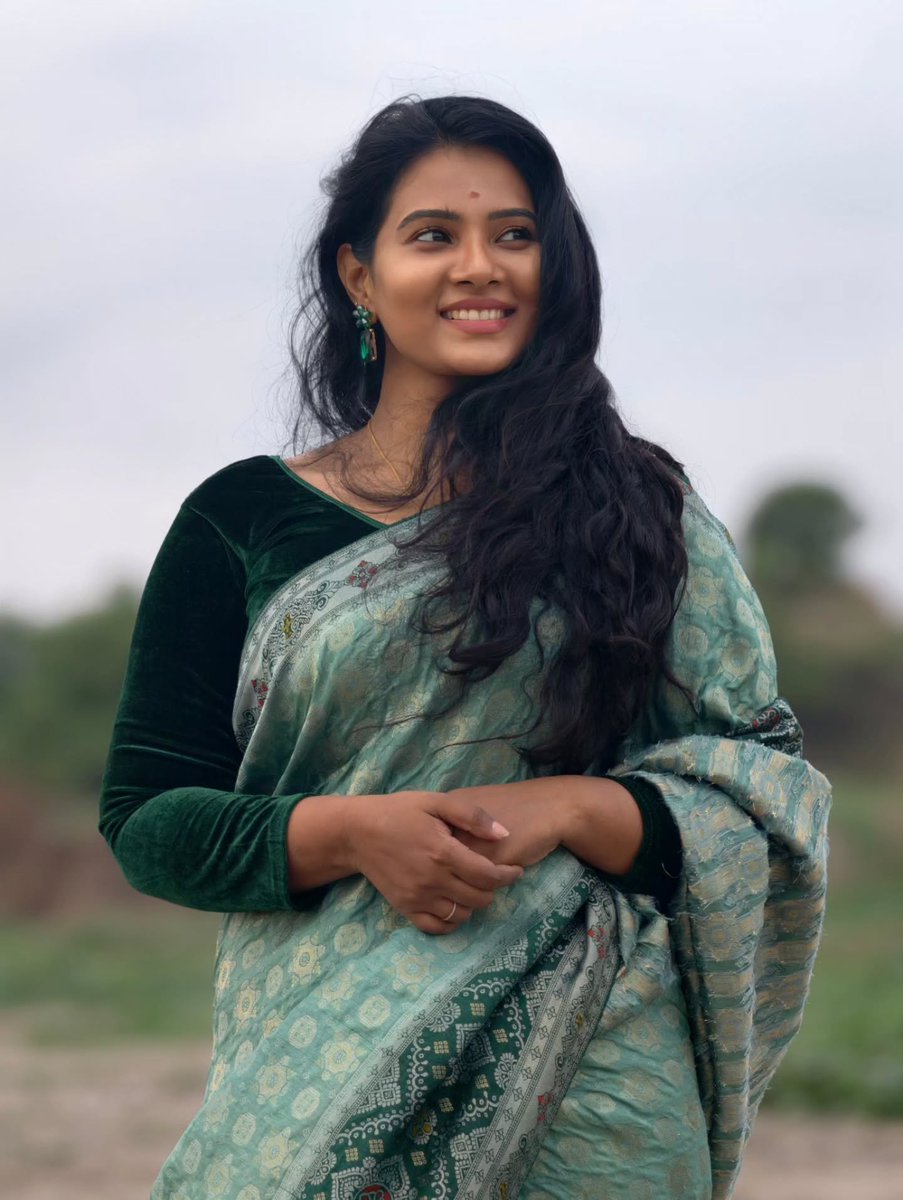 commonmanmedia's tweet photo. Dhivya Duraisamy 📸 https://t.co/b37nJ2j1TV