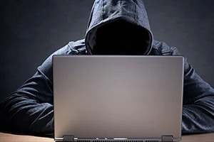 yabaleftonline's tweet photo. US announces visa ban against internet fraudsters and immediate family members. https://t.co/7qvsZIazhy