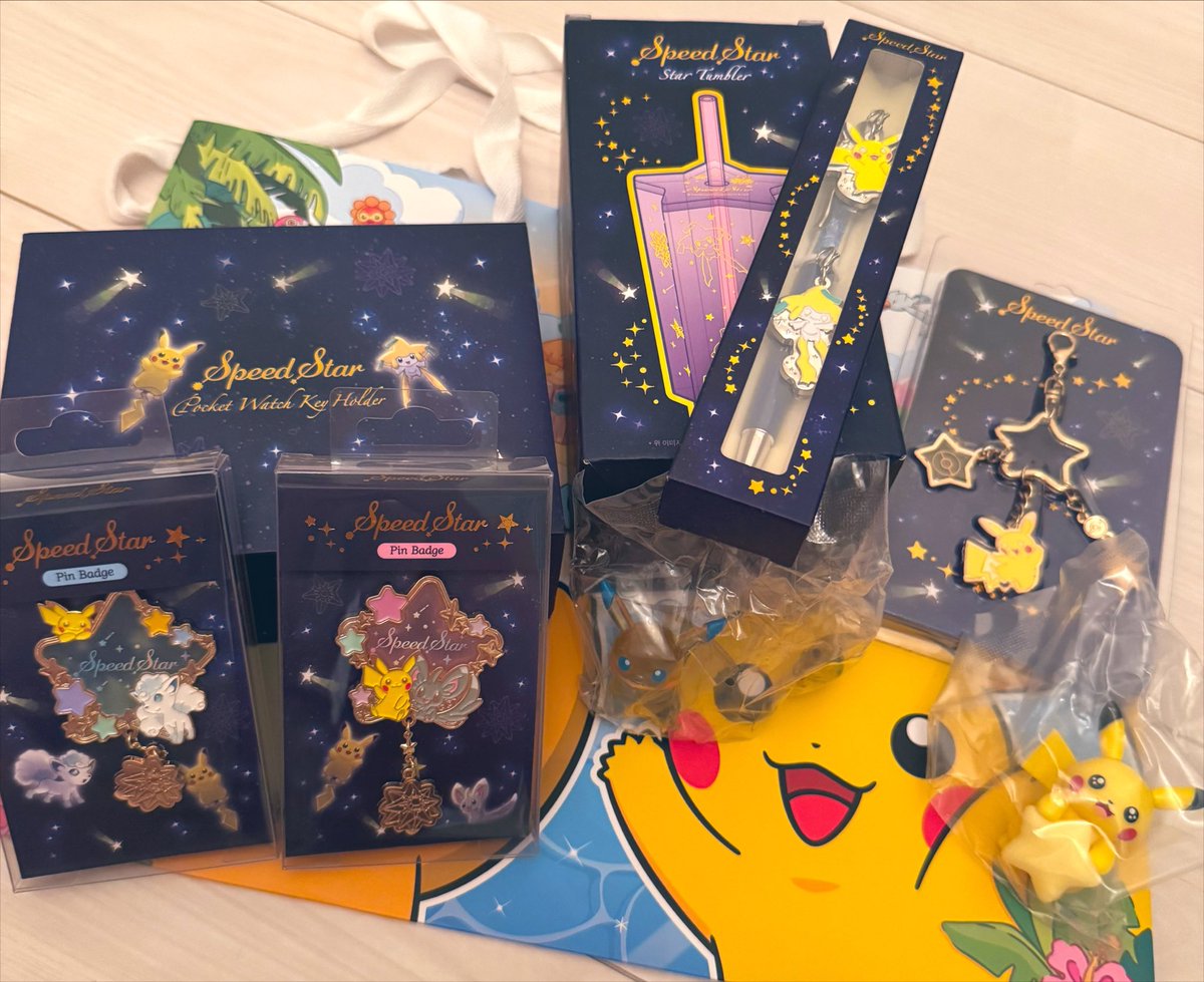 yui252pika's tweet photo. かわいい😭😭😭💕
韓国のグッズは可愛すぎる💕💕
ガチャの引きは神✨✨
#ポケモンメガフェスタ
#ピカチュウ https://t.co/roRI1JWmdv