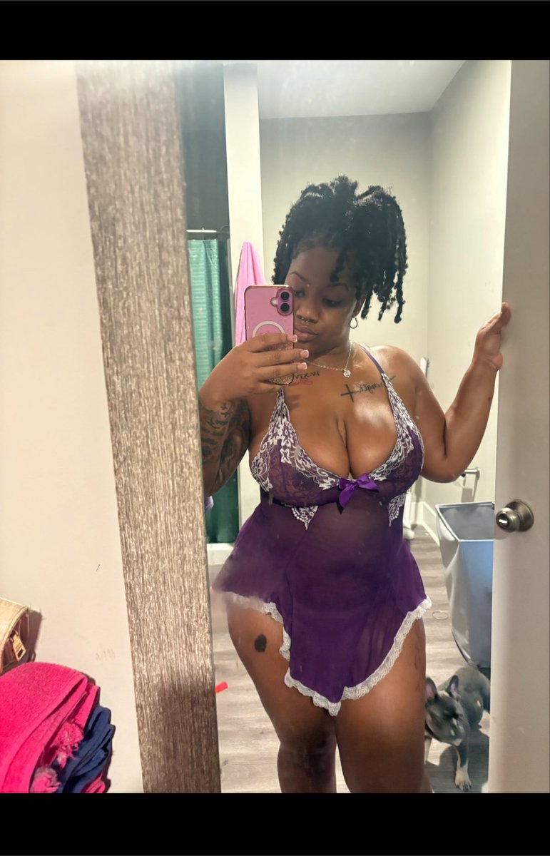 aaauntieee's tweet photo. good mawning😩, lemme pull that nut out 😖 https://t.co/OCvpBlNwdj