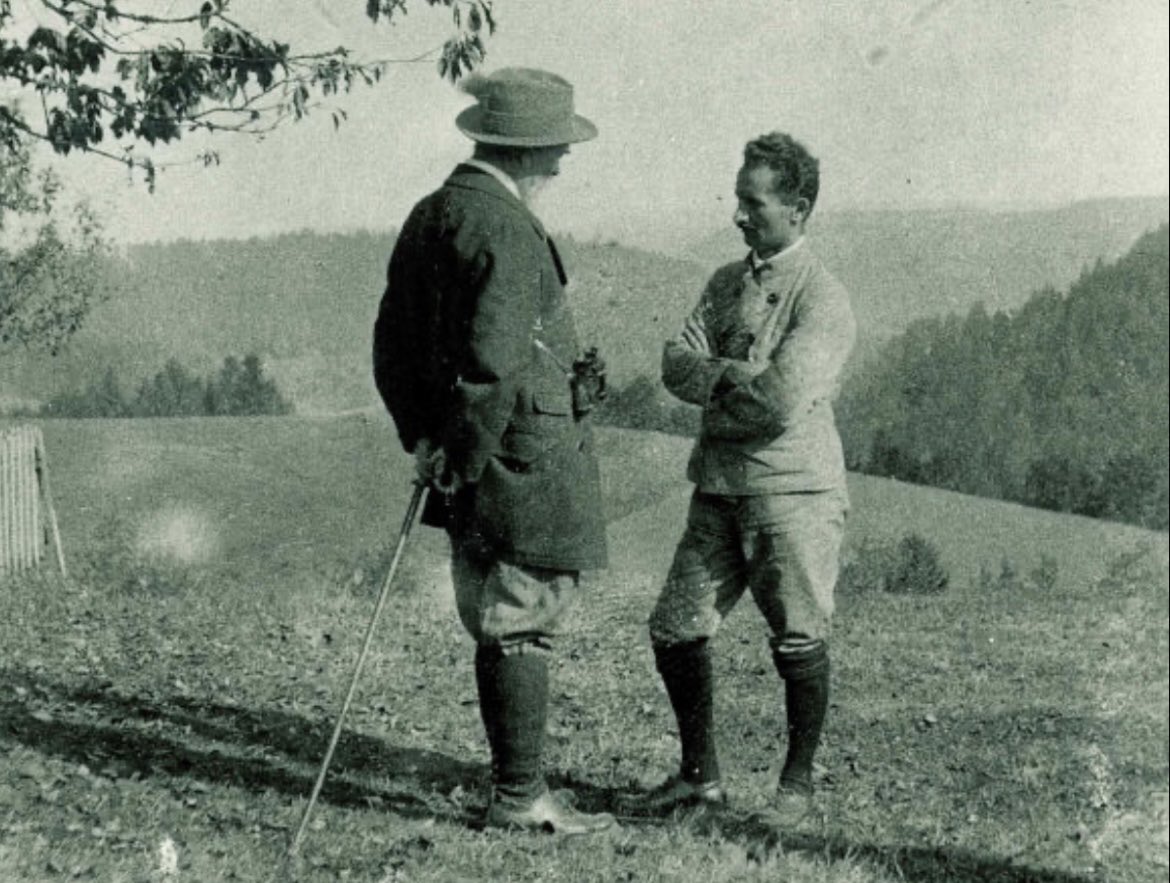DawsonSWilliams's tweet photo. The beginnings of a legendary philosophical friendship (between Husserl and Heidegger.) https://t.co/WNmeiQyNCs