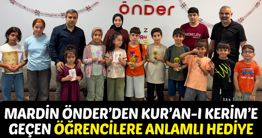 Mardinlife's tweet photo. Mardin Önder’den Kur’an-ı Kerim’e Geçen Öğrencilere Anlamlı Hediye

 https://t.co/1rFe08C1NS 
@ondermardintr @MehmetBeirGne1 @enesgunes47 https://t.co/rab4VOUYci