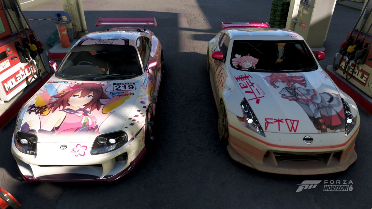R34KARINSAMA's tweet photo. これがこのゲームの好きなところ
スタンドに放置するだけで勝手に集まってくる
誰一人としてフレンドじゃない
#ForzaHorizon6 https://t.co/w7rWBmM1TI