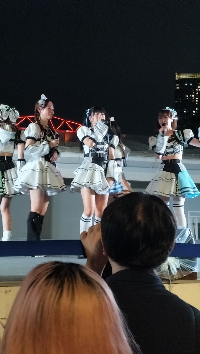 ronpeople's tweet photo. #ラフラフ
#藤崎未来
#なんとかなるなる
新曲の初披露を応援しに豊洲へ。土砂降りの中ライブ準備していただき運営様には感謝です。

みくちゃん、今日も可愛かった。生誕祭楽しみにしてます。 https://t.co/ONlekRMHRQ