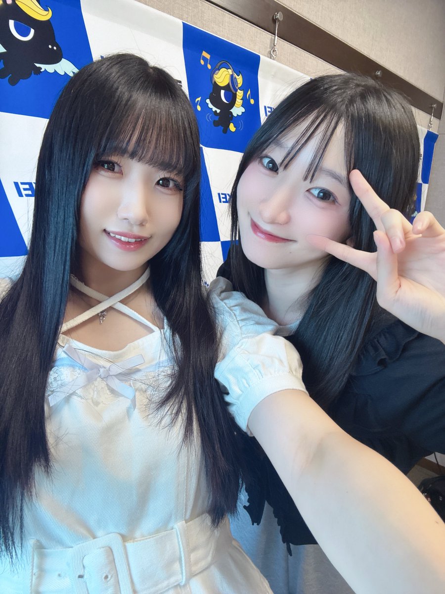 Shiinafuyuko's tweet photo. #アイジェネ ありがとうございました！📻✨️
華金にHANAKINを聴いて気分上げてます🎶

新曲出た日に聴いてたからMVの見どころとか沢山聞けて最高の時間でした……!!✨️
宮本佳林さんとても好きです……૮ ᴗ͈ˬᴗ͈ෆა https://t.co/3DQpoLf15h