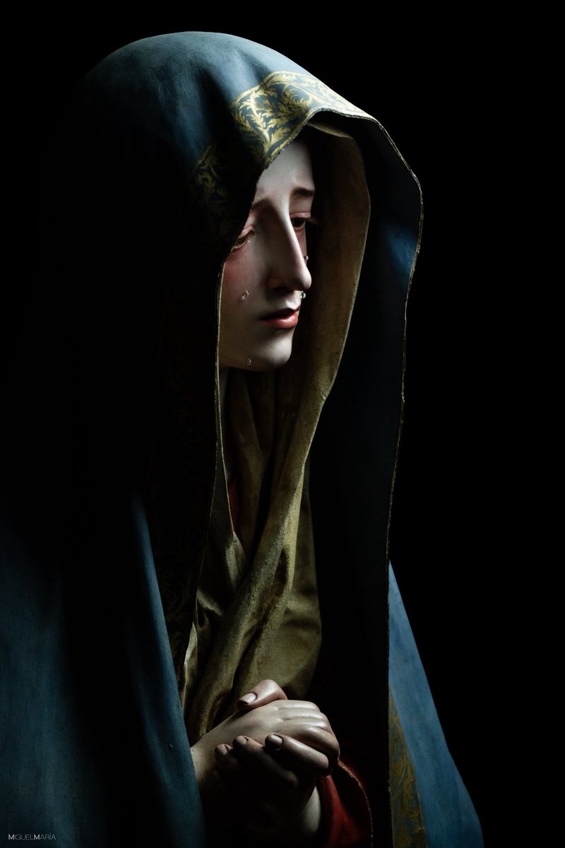 EAeterna's tweet photo. “Soy una chica de cristal y sufro como tal y se me quiebra el alma. Me hundo, lloro un río, casi un mar.”

Reportaje de Estudio a la Dolorosa de Pedro de Mena del Santuario de la Victoria (Málaga)
@Pvictoriamalaga https://t.co/dfeUGwlEjH