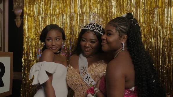 k_melaninqueen's tweet photo. Our show has finally come to an end after 8 seasons. We’ve experienced so many ups and downs throughout the series. From major storyline shakeups to characters evolving (or not) each season. It’s been a helluva ride, but we stuck through it til the end!🤎 #TheChi https://t.co/QaN80xBkl3