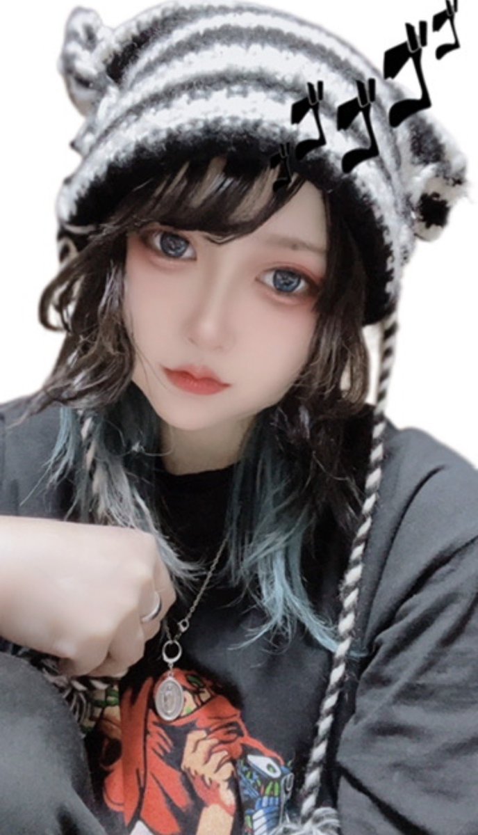 LiLi= WRLCCYWRLFR tweet media