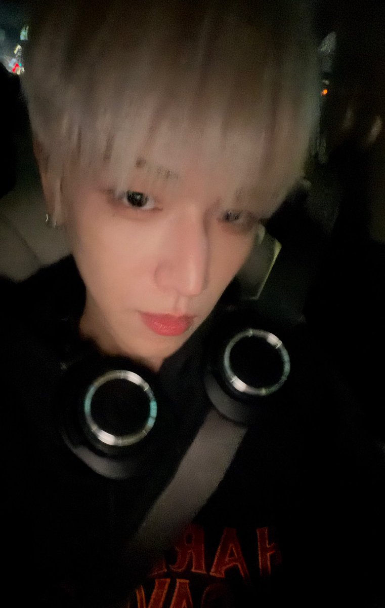 2R_woo's tweet photo. 260724 위버스 포스트 #리우 https://t.co/DQ2L62EIZQ