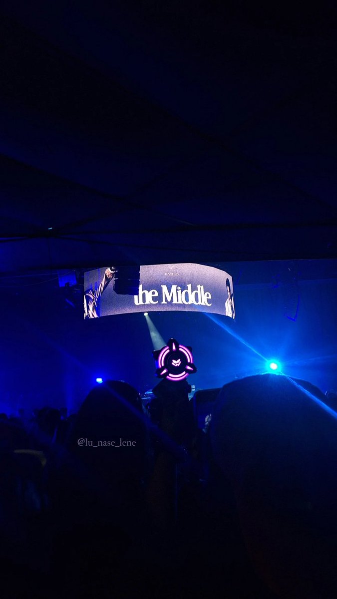 lu_nase_lene's tweet photo. 𝙎𝙏𝙄𝙇𝙇 𝙄𝙉 𝙏𝙃𝙀 𝙈𝙄𝘿𝘿𝙇𝙀
[𝘭𝘢𝘵𝘦 𝘱𝘰𝘴𝘵]

July 17, 2026 — ‘the Middle’ ⦵

🐺🖤

THE MIDDLE SHOWCASE
@imszmc #PABLO 
#theMiddle 
#USAD 
#USADintheMiddle https://t.co/kcXzTAbtVF