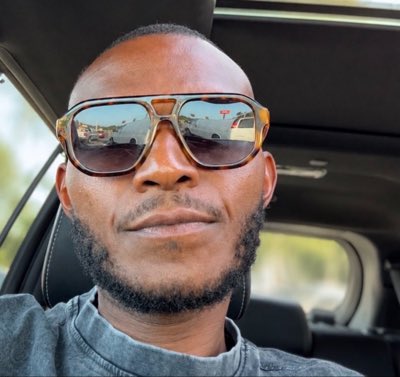 LeMarkusEllis's tweet photo. #NewProfilePic https://t.co/S4mKxcNI2A