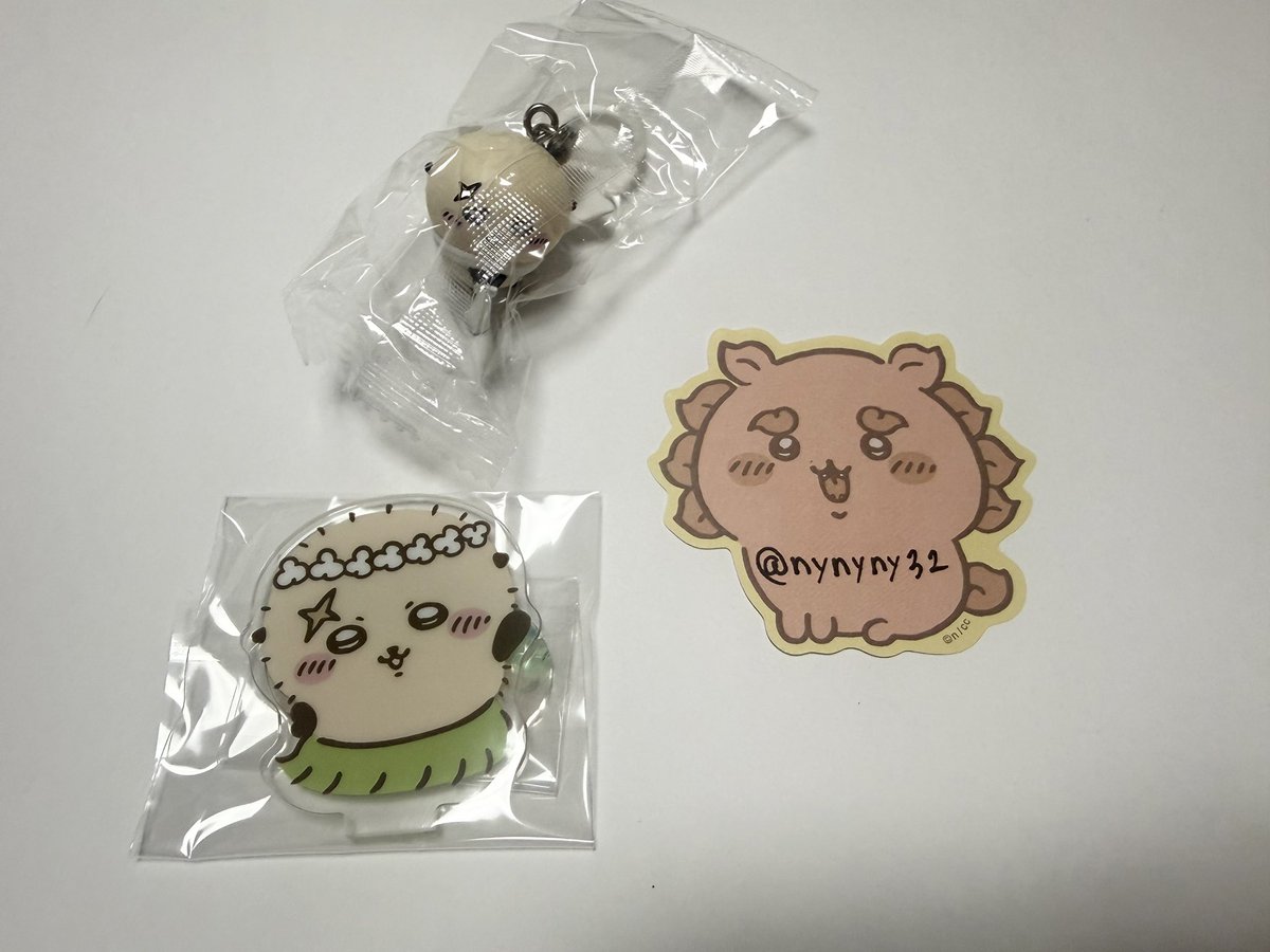 nynyny32's tweet photo. @sh_hey_ 帰宅したのでID付きで再度失礼いたします。
また、帰宅ご確認したところ、ラッコ先生のアクスタも所持していたので、よろしければ合わせて交換希望です。
ご検討よろしくお願いいたします。 https://t.co/zA6mF744c7