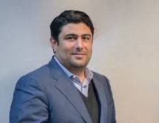 hoopoe2001's tweet photo. فساد #احمد_دهقان در #صندوق_ذخیره_فرهنگیان تمامی ندارد وی با اخذ۵۰میلیارد تومان با همدستی #امیر_آذری قصد تمدید قرارداد تعمیرات #پتروشیمی_مروارید با شخصی بنام #بازیار دارد.تخلفات بیشماری با این شخص در خصوص تندر اجاره کشتی برای #سکو نیزداشته که بزودی اعلام میکنم #پتروفرهنگ https://t.co/pchGLczU8D