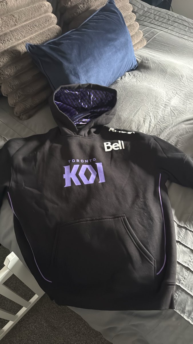 _CammyW7's tweet photo. Absolute Fire Boys @TorontoKOI https://t.co/cTJiE1itor