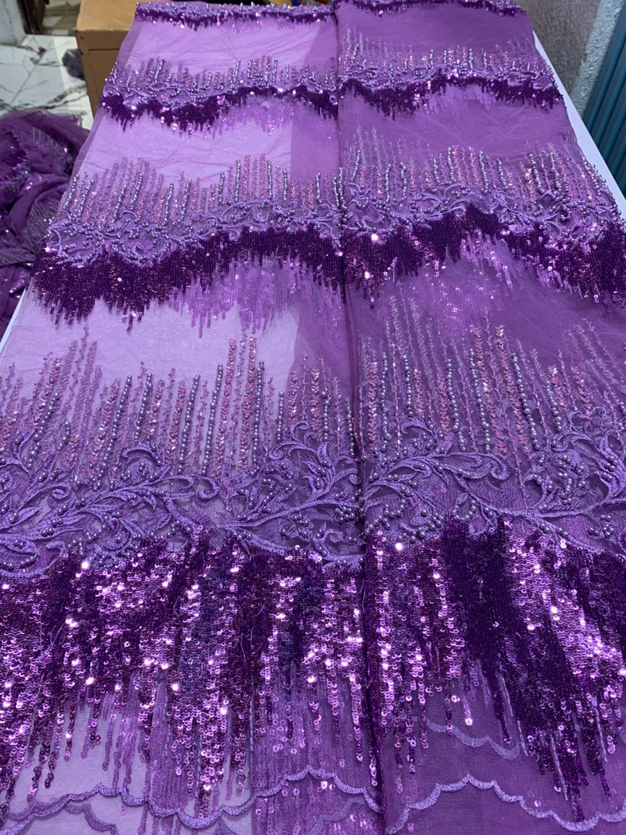Christabel60391's tweet photo. Luxury at its peak ❤️❤️ 

Blessed is she that would patronise me today.

Look at my fabrics nah https://t.co/RzHyLwxg2e