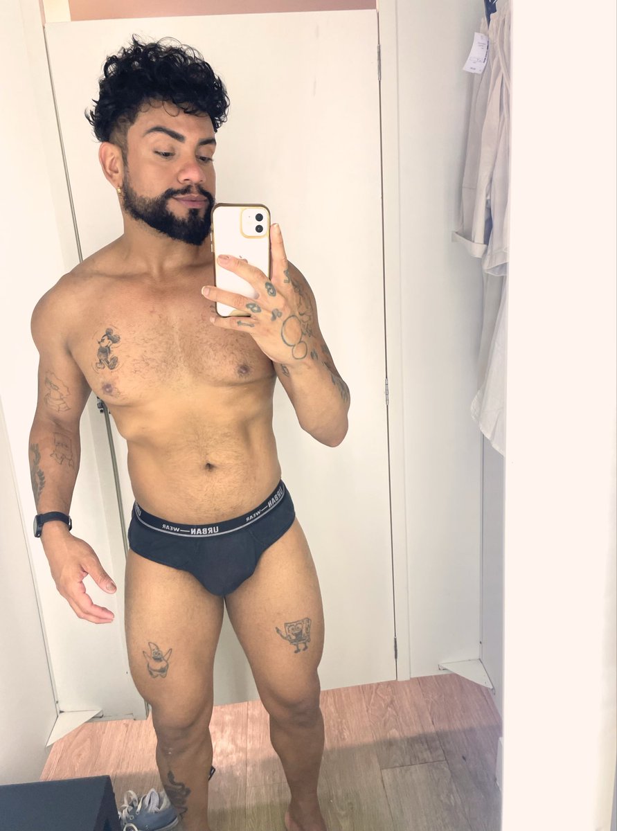 peehaujo's tweet photo. 🤤 https://t.co/Z8r1dsTB3m