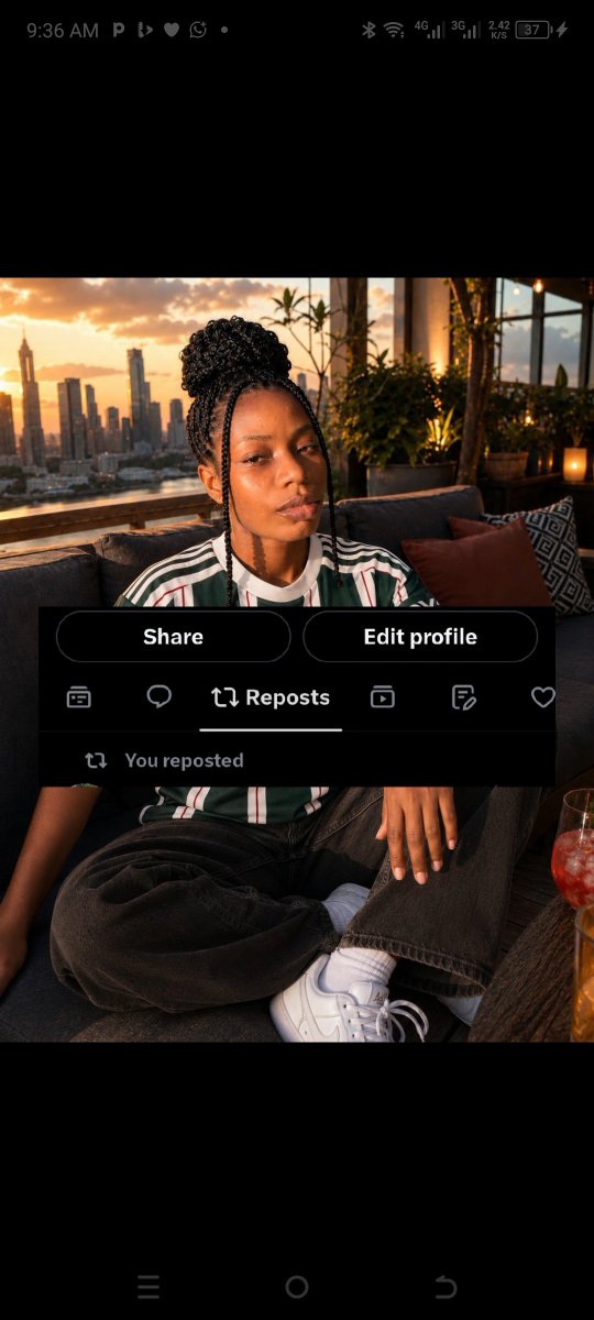 Footballmartha's tweet photo. Even with this new update, some of you will still not repost other people's contents because you're selfish. 

You only want people to repost for you but won't do same for them. 

I said it earlier that a lot of small accounts with 'celebrity' status will cry. 😂 https://t.co/q6MThRVJKK