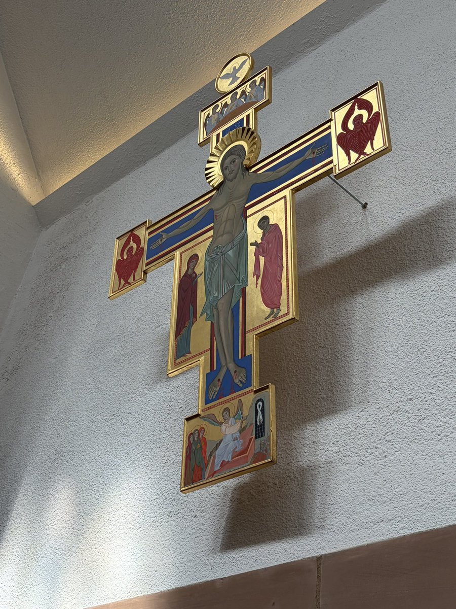 ocdslondon's tweet photo. We are gearing up for our day retreat in Kensington tomorrow led by Fr Matt Blake OCD. Please keep us in your prayers as we reflect on the teaching of St John of the Cross. We are delighted to welcome both Secular Carmelites (OCDS) and Third Order Carmelites (TOC). https://t.co/F6V3QFOc57
