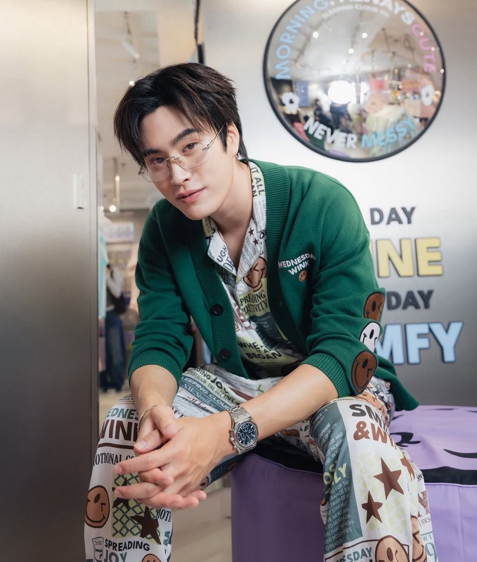 Gemijumumuju's tweet photo. So dreamy 🫠💚 https://t.co/KWZAe5Krib
