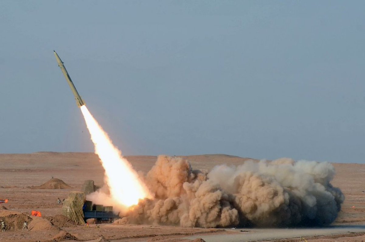 ShaykhSulaiman's tweet photo. JUST IN: IRAN DESTROYED TWO US RADAR SYSTEMS IN OMAN INCLUDING AN AIRCRAFT TRACKER OVER THE GHANAM &amp; MARITIME CONTROL RADAR https://t.co/Xl4xZpwltf