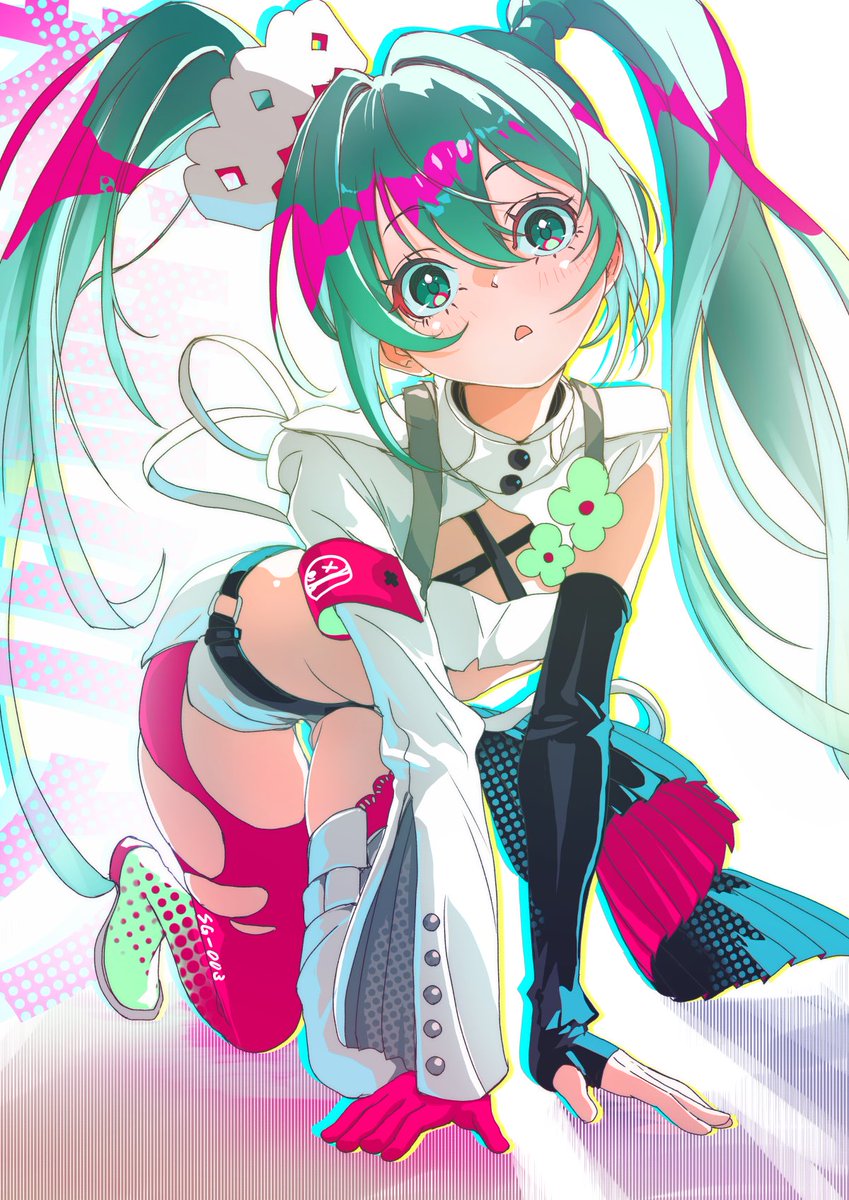 Sg003_s's tweet photo. #レーシングミク #初音ミク 
2026のデザインも好きなんですが2025のデザインが好きすぎて描いてみました。 https://t.co/LFrBQF17Ho