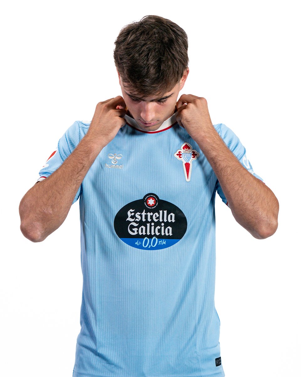 RCCelta's tweet photo. Feito na Madroa 🌱 @javirguez03

Javi Rodríguez terá ficha do primeiro equipo do Celta nesta tempada 26/27.

Orgullo de Canteira. Orgullo da Madroa 🩵
